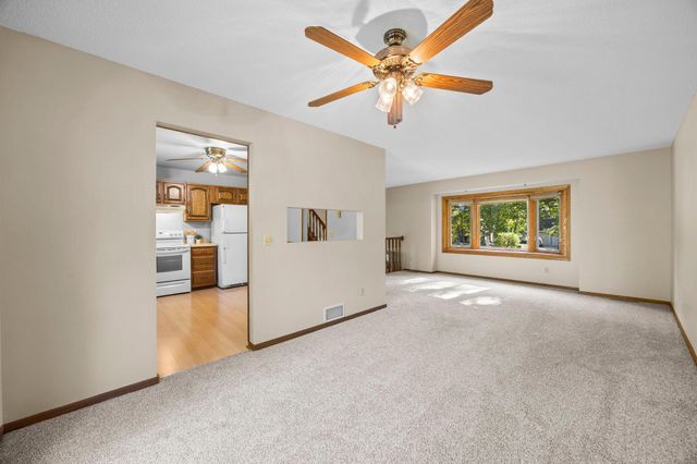 26120 Galen Drive, Wyoming, MN 55092
