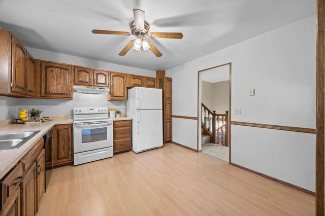 26120 Galen Drive, Wyoming, MN 55092