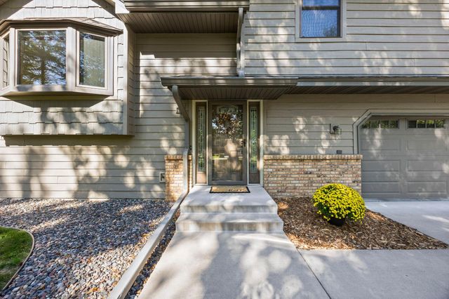 26120 Galen Drive, Wyoming, MN 55092