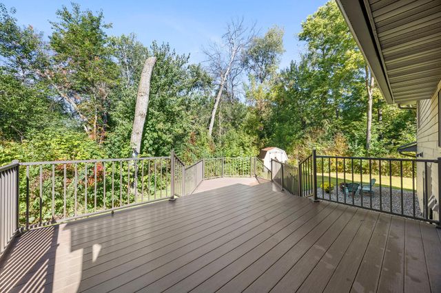26120 Galen Drive, Wyoming, MN 55092