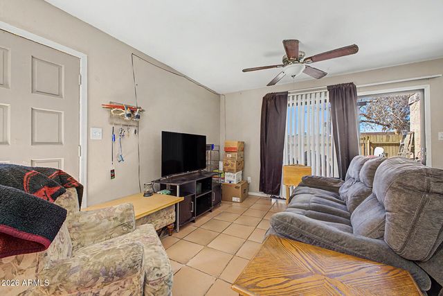 3404 W ECHO Lane, Phoenix, AZ 85051