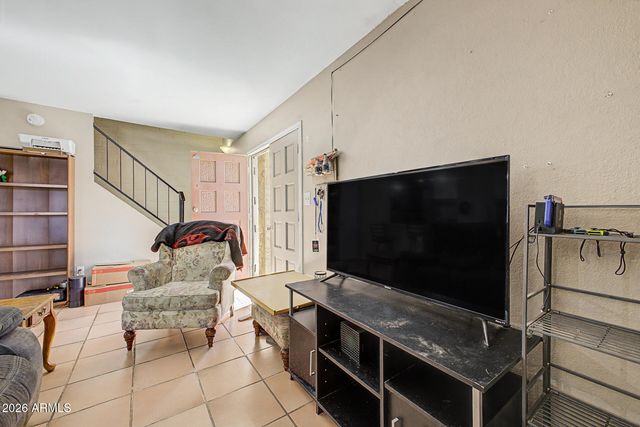 3404 W ECHO Lane, Phoenix, AZ 85051