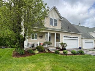 44 Tansy Avenue, Stratham, NH 03885