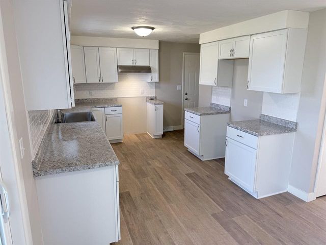 1517 NAVARINO STREET, Algoma, WI 54201