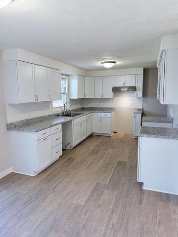 1517 NAVARINO STREET, Algoma, WI 54201