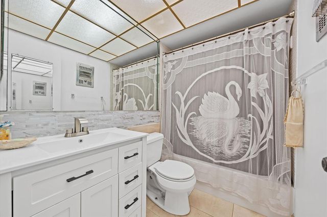 3201 NE 14th Street Causeway 209, Pompano Beach, FL 33062