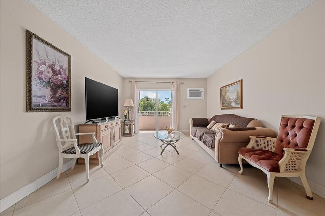3201 NE 14th Street Causeway 209, Pompano Beach, FL 33062