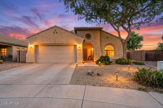 4610 S HASSETT Circle, Mesa, AZ 85212