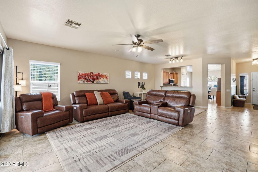 4610 S HASSETT Circle, Mesa, AZ 85212 — photo 4