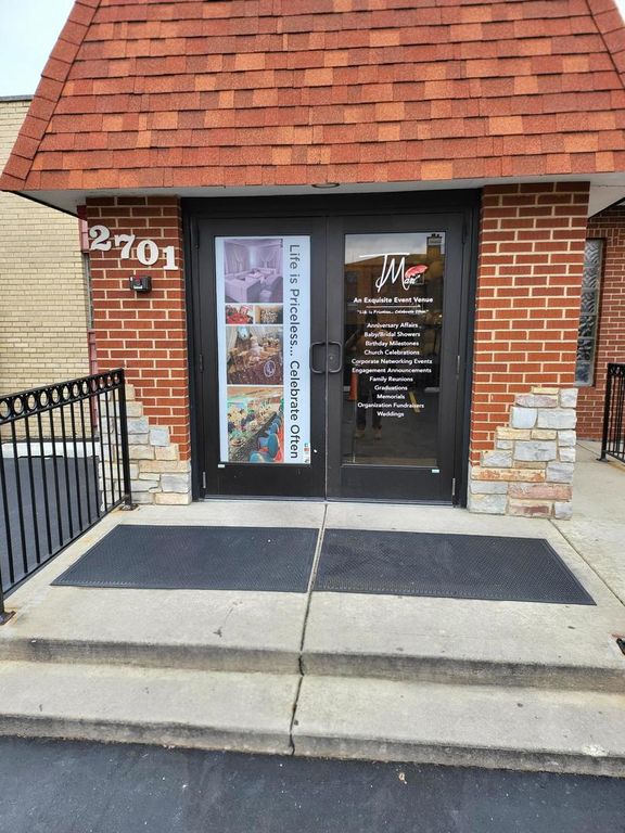 2701 W 87th Street, Evergreen Park, IL 60805