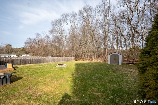 7 Pine Grove Avenue, Enfield, CT 06082