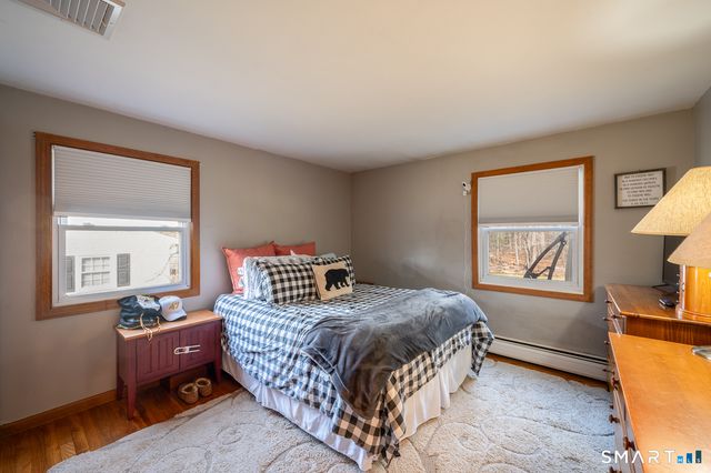 7 Pine Grove Avenue, Enfield, CT 06082