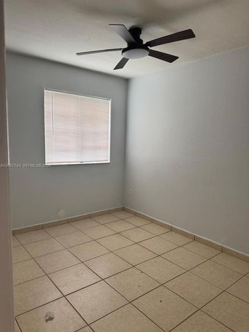 7502 NW 175th Street 7502, Hialeah, FL 33015