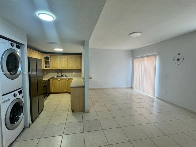 7502 NW 175th Street 7502, Hialeah, FL 33015