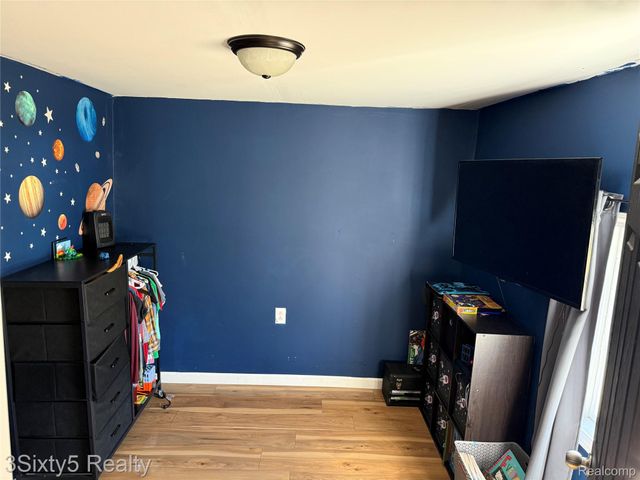 3369 5th Street, Frenchtown Township, MI 48162