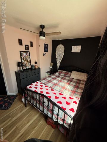 3369 5th Street, Frenchtown Township, MI 48162