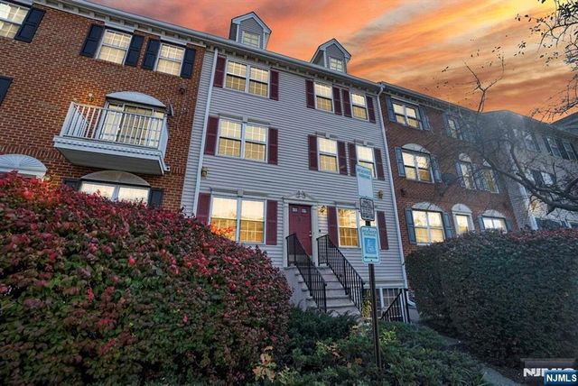 100 Callahan Court, Newark, NJ 07103
