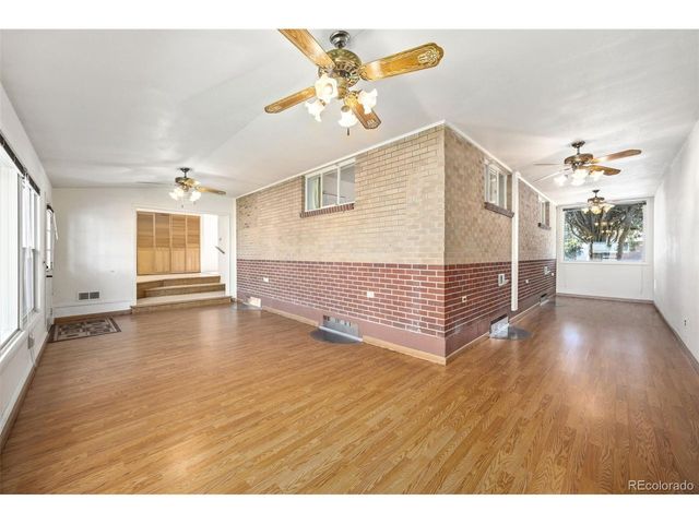 10460 Emerson St, Northglenn, CO 80233