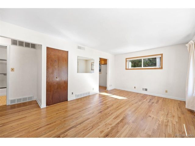 10460 Emerson St, Northglenn, CO 80233