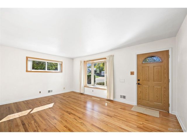 10460 Emerson St, Northglenn, CO 80233