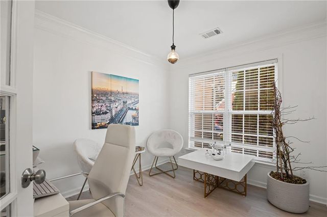 266 Balaban Circle, Woodstock, GA 30188