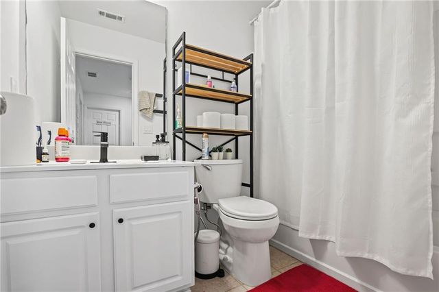 266 Balaban Circle, Woodstock, GA 30188