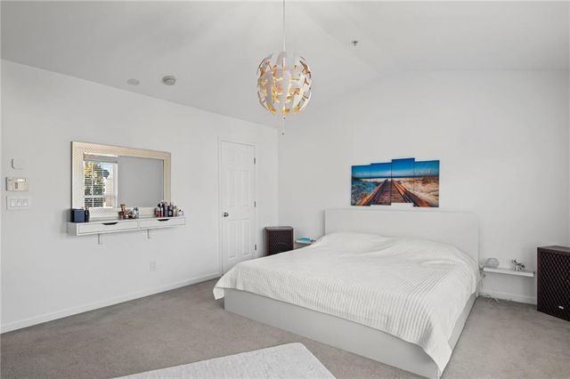 266 Balaban Circle, Woodstock, GA 30188