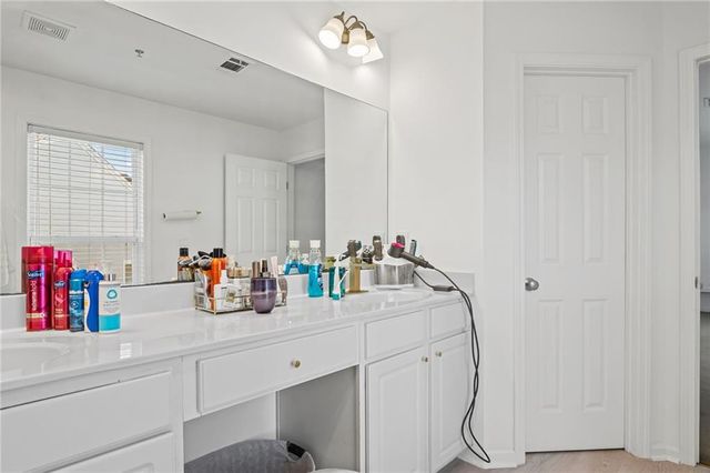 266 Balaban Circle, Woodstock, GA 30188