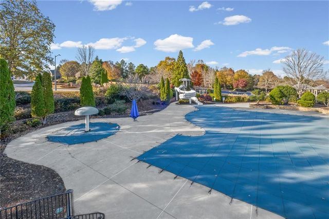 266 Balaban Circle, Woodstock, GA 30188