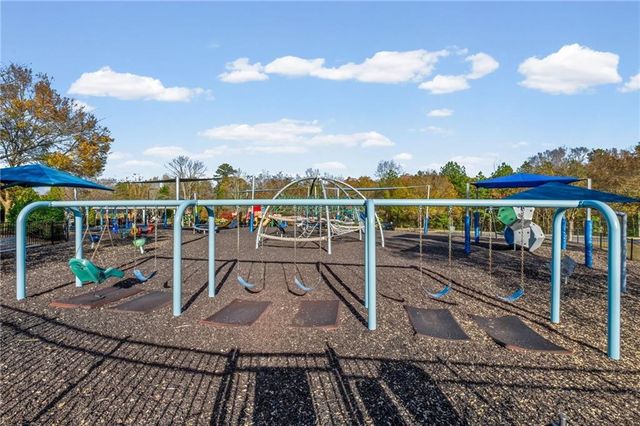 266 Balaban Circle, Woodstock, GA 30188