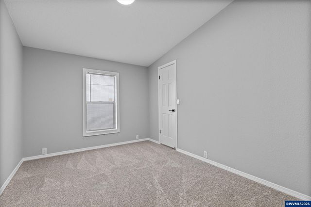 1475 Abbey Ln, Lafayette, OR 97127
