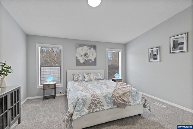 1475 Abbey Ln, Lafayette, OR 97127