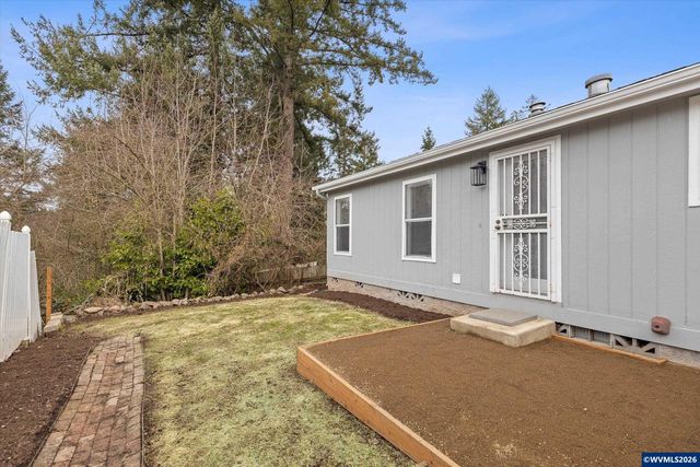 1475 Abbey Ln, Lafayette, OR 97127
