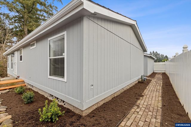 1475 Abbey Ln, Lafayette, OR 97127