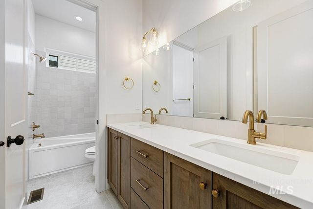 13758 N Ruffed Grouse Way, Boise, ID 83714