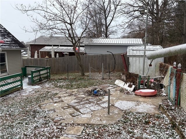 2601 Cypress Street, Parkersburg, WV 26101