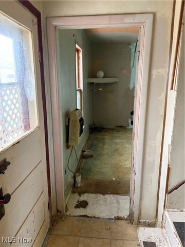 2601 Cypress Street, Parkersburg, WV 26101