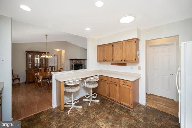 821 EASTOVER PKWY, Locust Grove, VA 22508