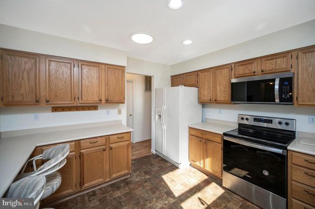 821 EASTOVER PKWY, Locust Grove, VA 22508