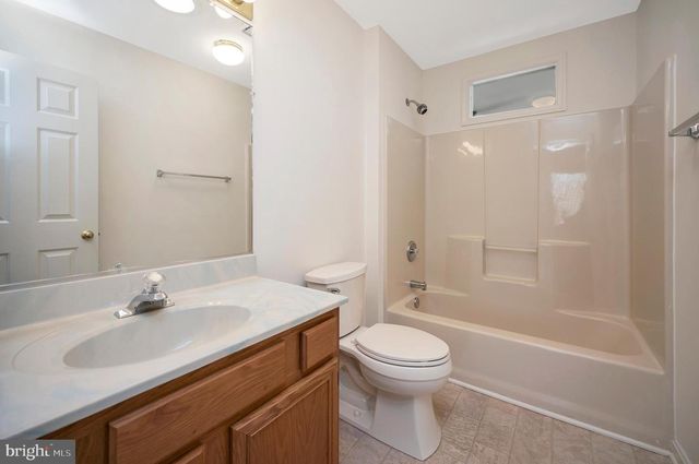 821 EASTOVER PKWY, Locust Grove, VA 22508