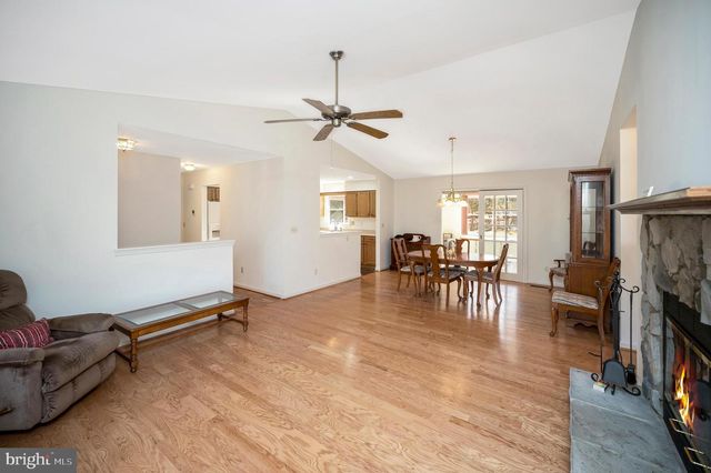 821 EASTOVER PKWY, Locust Grove, VA 22508