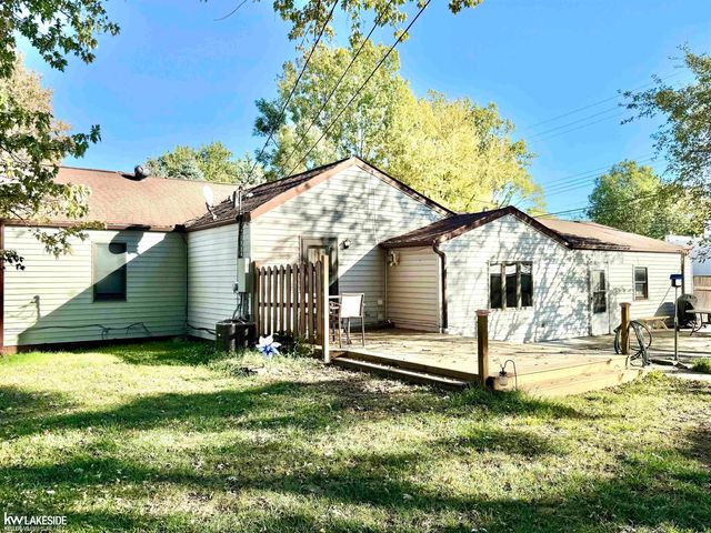 47103 Ladd Avenue, Shelby Twp, MI 48317