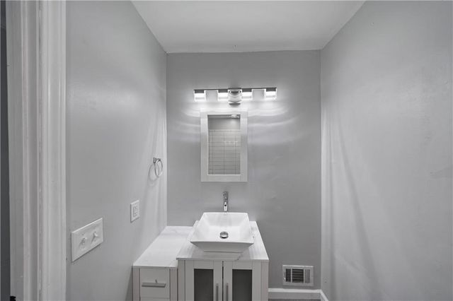 667 Alcovy forest Drive, Lawrenceville, GA 30045