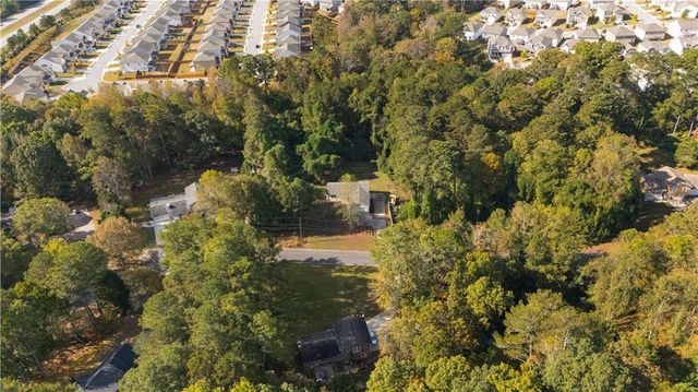 667 Alcovy forest Drive, Lawrenceville, GA 30045