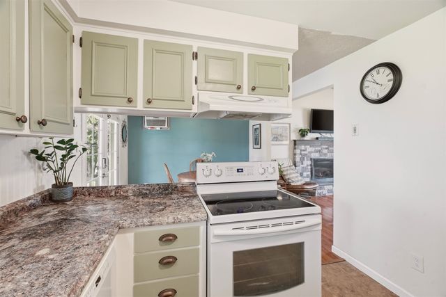 4028 E JACKSON AVE Rd, Spokane, WA 99217