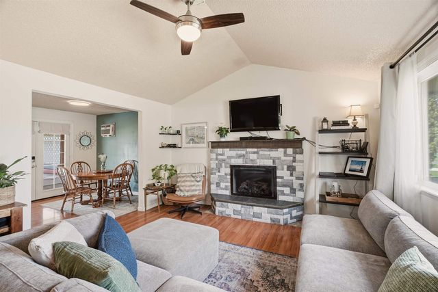 4028 E JACKSON AVE Rd, Spokane, WA 99217