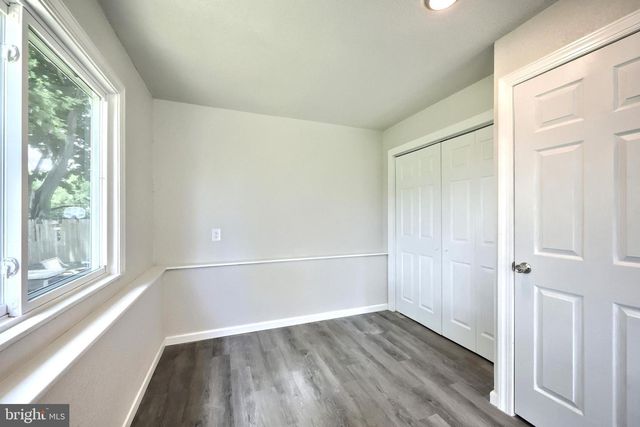 86 S MAIN ST, Dover, PA 17315