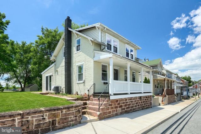 86 S MAIN ST, Dover, PA 17315