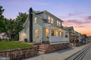 86 S MAIN ST, Dover, PA 17315