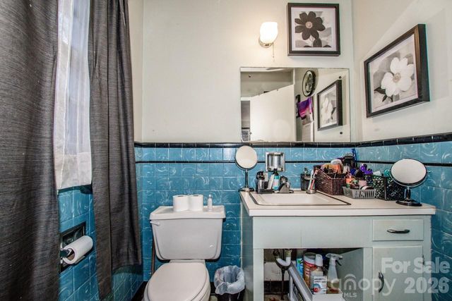 516 S Mulberry Street, Statesville, NC 28677